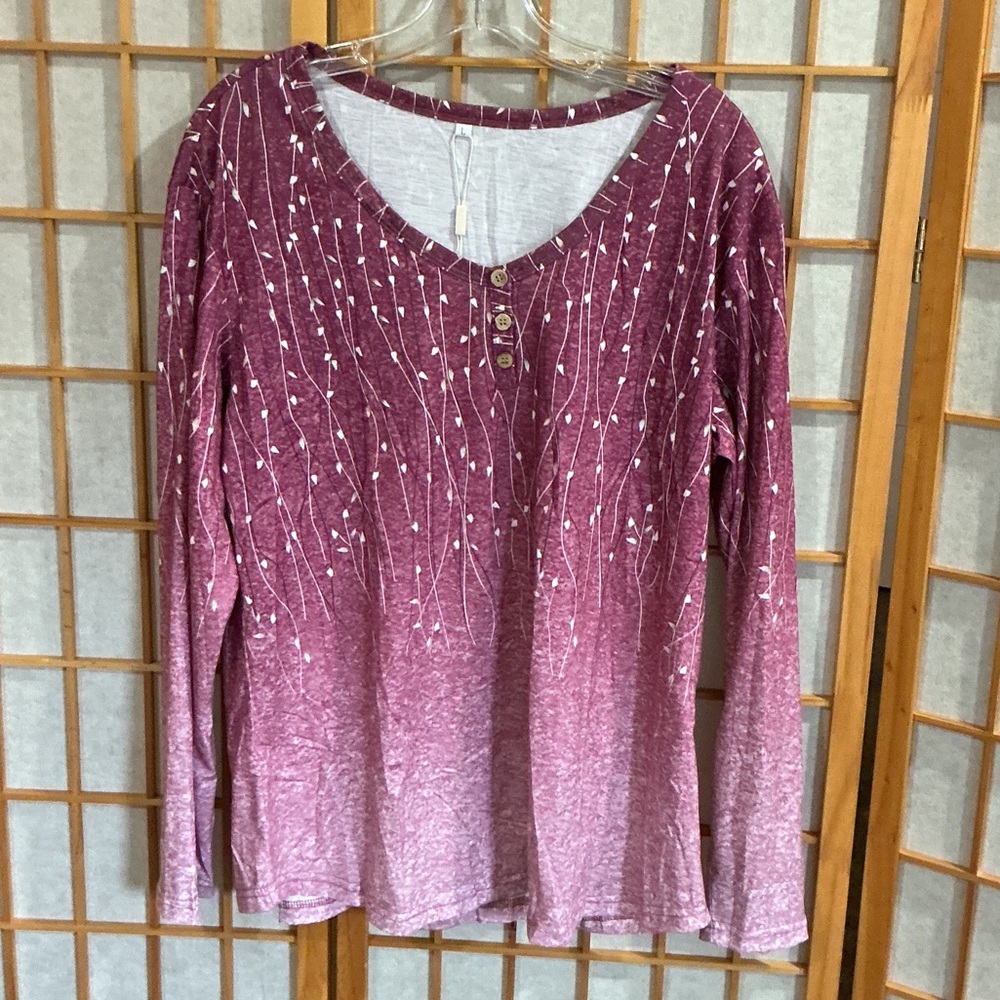 NWT PINK & WHITE TOP